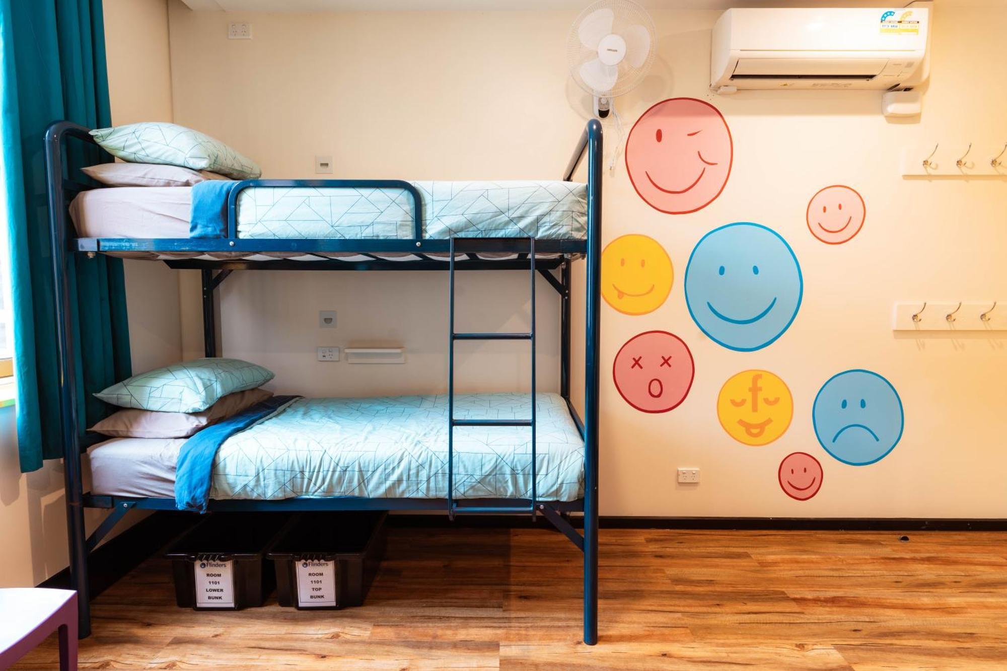 Flinders Backpackers Hostel Melbourne Exterior foto